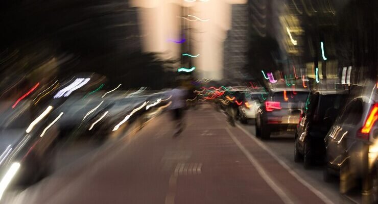 blurred motion cars road city night 1048944 213912221 e1748882655874