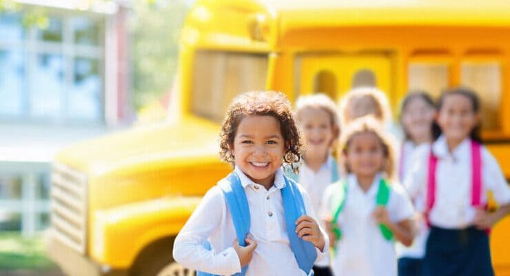 bigstock Kids Go Back To School On Bus 478480323 1024x683 1